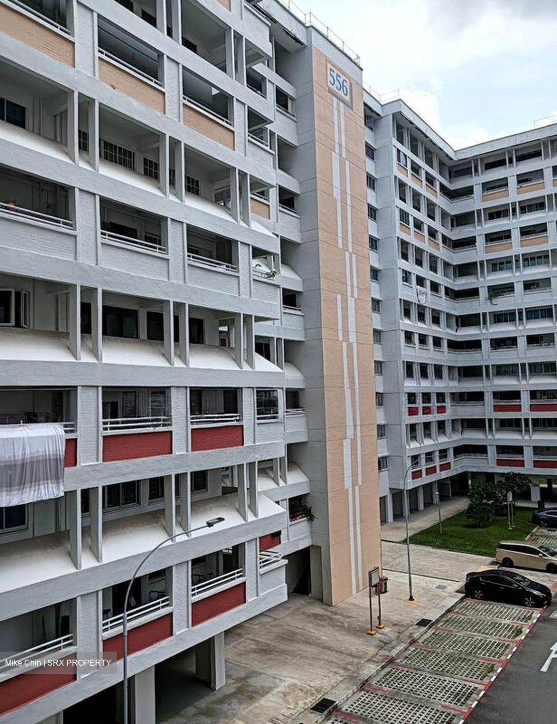 Blk 556 Jurong West Street 42 (Jurong West), HDB Executive #505026691
